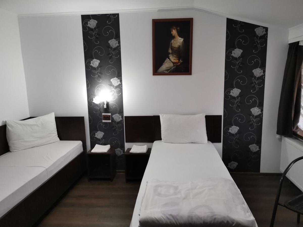 Hostel Joe